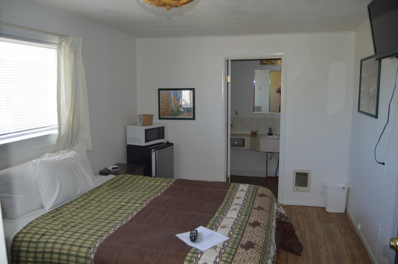 Newport Antler Motel מראה חיצוני תמונה